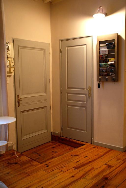 Apartament Lou Magnan LʼIsle-sur-la-Sorgue Pokój zdjęcie